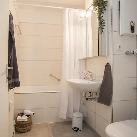 Deluxe - Sauna & Pool - Free Parking * Вінтерберг